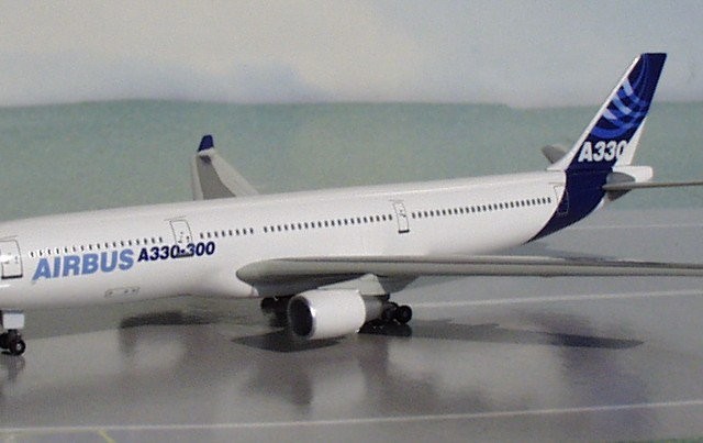 DW55797-AIRBUS-A330-300NC