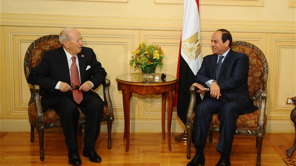 السبسي-يزور-مصر-الأسبوع-القادم-بدعوة-من-زعيم-الإنقلاب-المصري-السيسي