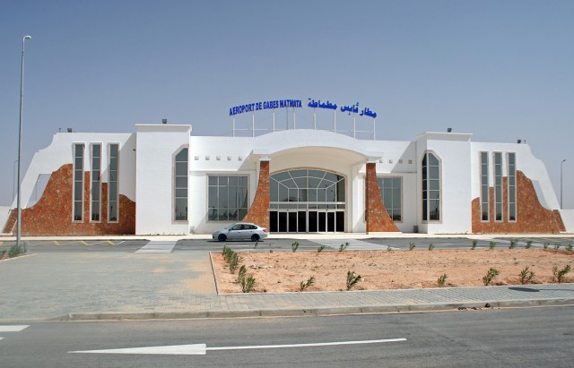 مطار قابس